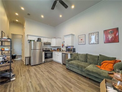 3032 Orleans Ave, New Orleans, LA 70119 - photo 4