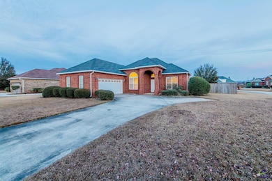 119 Bromley Way, Warner Robins, GA 31088 - photo 2