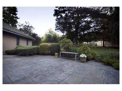 5 Linden Gate Ln, Newport, RI 02840 - photo 6