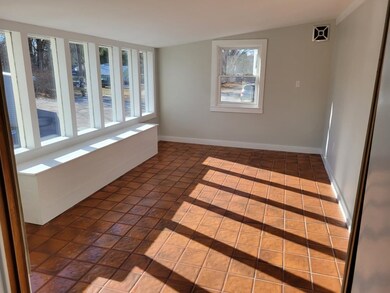 106 W Main St unit 5, Hillsborough, NH 03244 - photo 5