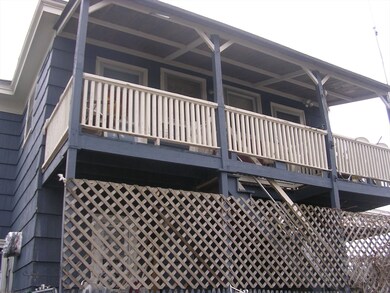 129 Webster St, Haverhill, MA 01830 - photo 4