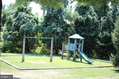 8331 Township Dr, Owings Mills, MD 21117 - photo 5