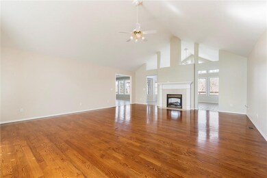 12 Summers Ln, Bella Vista, AR 72715 - photo 4