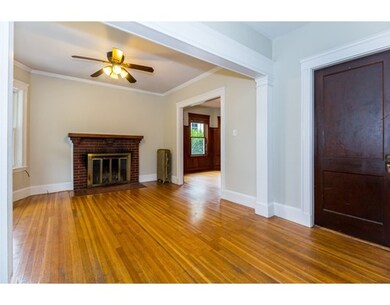 48 Spruce St unit 1, Watertown, MA 02472 - photo 4