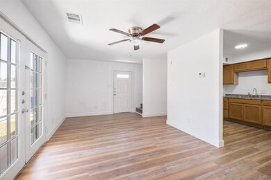 2217 Mission Hill Dr unit C, Austin, TX 78741 - photo 5