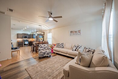 9801 Hawthorne Ct, Odessa, TX 79765 - photo 2