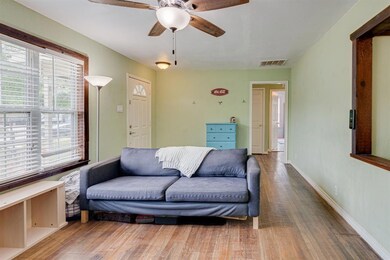 303 Norwood Dr, Hurst, TX 76053 - photo 6