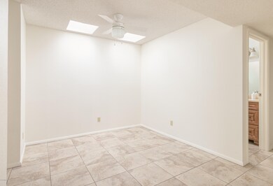 3969 N Roger Ln, Tucson, AZ 85719 - photo 5
