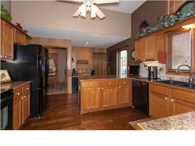 BEAUTIFUL KITCHEN