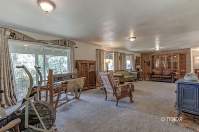 20 Genest St, Hayfork, CA 96041 - photo 7