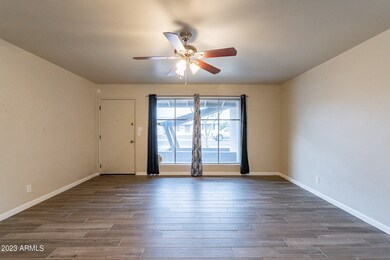 6-web-or-mls-Bloomfield-6