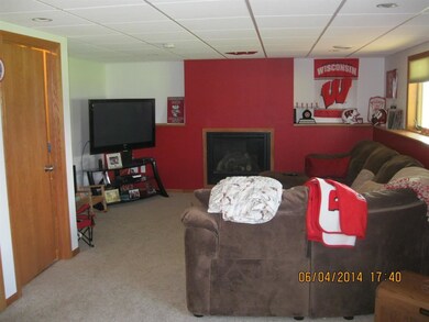 5172 Nannyberry Dr, Fitchburg, WI 53711 - photo 7