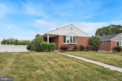 945 Springhaven Rd, Springfield, PA 19064 - photo 2