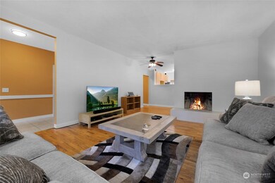 9118 236th St SW, Edmonds, WA 98026 - photo 7