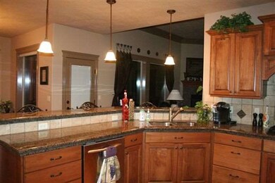 2802 S Bayhill Ct, Nampa, ID 83686 - photo 4