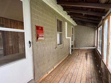 39 Guinea Rd, Biddeford, ME 04005