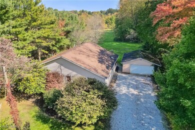 6063 S Myers Rd, New Franklin, OH 44216 - photo 3