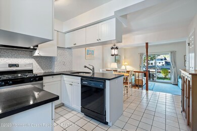 12-Kitchen