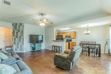 3119 Zion Hill Loop, Weatherford, TX 76088 - photo 4