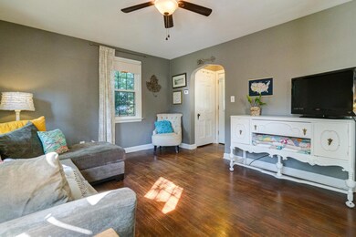 317 E Beechwold Blvd, Columbus, OH 43214 - photo 4