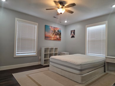 505 W van Trees St, Washington, IN 47501 - photo 5