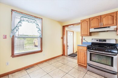 54 Benson St, Whitman, MA 02382 - photo 7