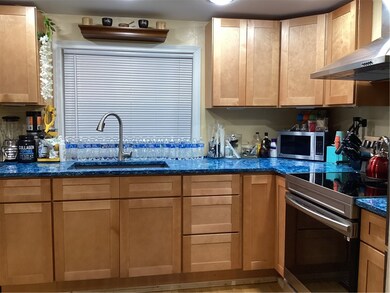 25 Miner St, Providence, RI 02905 - photo 5