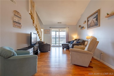 1522 Cherokee Rd unit 2B, Village of Four Seasons, MO 65049 - photo 7