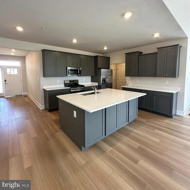 10308 Sequoia Way, White Plains, MD 20695 - photo 3