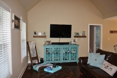 1622 Claypool Boyce Rd, Alvaton, KY 42122 - photo 3