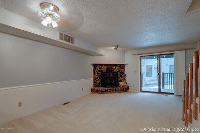 FP and deck access off living room