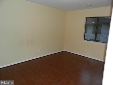 2586 Merrywood Ct unit 6, Woodbridge, VA 22192 - photo 7