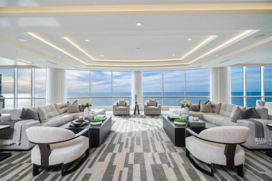 81 Seagate Dr unit PH20, Naples, FL 34103 - photo 2