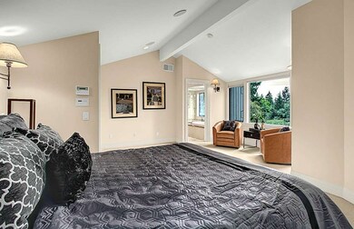 7012 W Mercer Way, Mercer Island, WA 98040 - photo 5