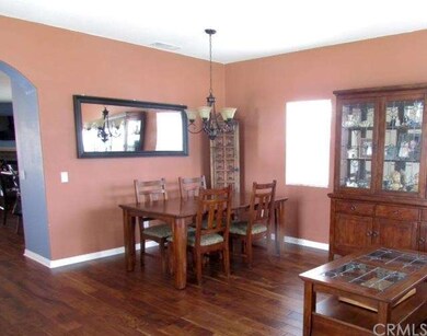 Formal dining area 