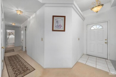 6910 Safflower Ct unit 1, Bakersfield, CA 93313 - photo 5