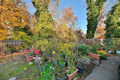 524 NW C St, Grants Pass, OR 97526 - photo 5