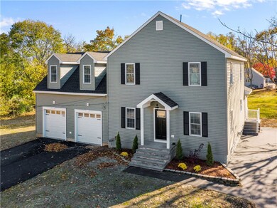 19 Commonwealth Ave, Barrington, RI 02806 - photo 2