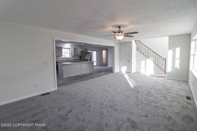 3123 Carobeth Dr, Coolbaugh Township, PA 18466 - photo 5