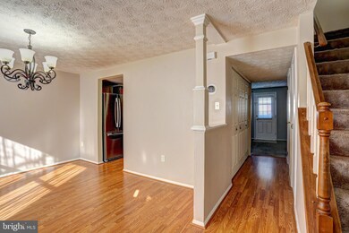 10603 Delfield Ct, Laurel, MD 20723 - photo 5