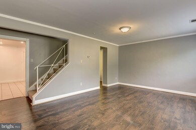 6915 Forest Terrace, Hyattsville, MD 20785 - photo 3