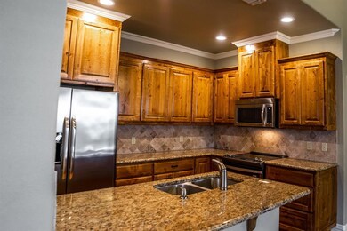 2222 Cobblestone Ct, Granbury, TX 76049 - photo 6