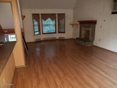 135 Ash Ln, Milford, PA 18337 - photo 3