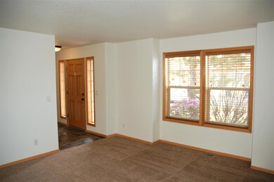 20564 Dylan Loop, Bend, OR 97702 - photo 7