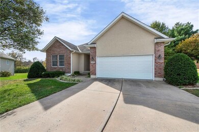 1123 SW Hoke Dr, Lees Summit, MO 64081 - photo 3
