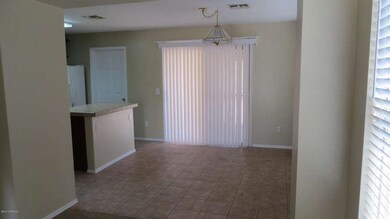 Kitchen Eating Area