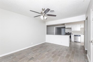 300 Anderson Dr, Hurst, TX 76053 - photo 4