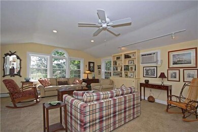 371 Marple Rd, Broomall, PA 19008 - photo 5