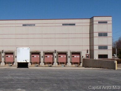 1 Capitol Way, Jacksonville, IL 62650 - photo 5