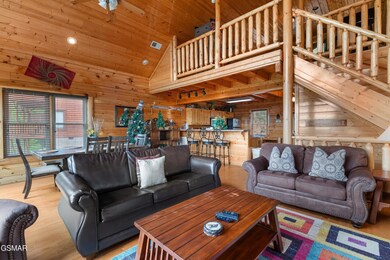 006-3105LakeviewLodgeDrive-Sevierville-T